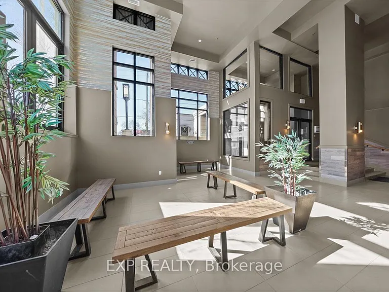 429 Kent St #118 — Photo 23