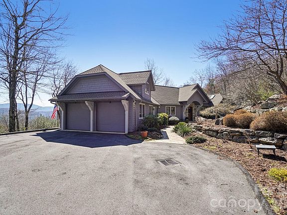 2nd image of 133 Falls Summit Rd