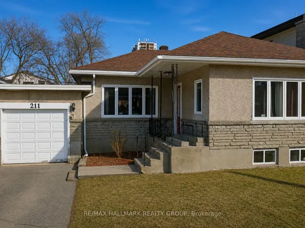 211 Columbus Ave, Ottawa, ON K1K 1P7