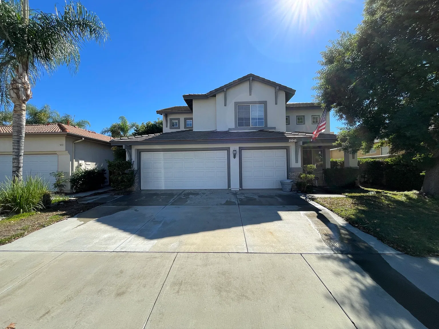 4 bed, 2357 sqft, $3,100 — Photo 1