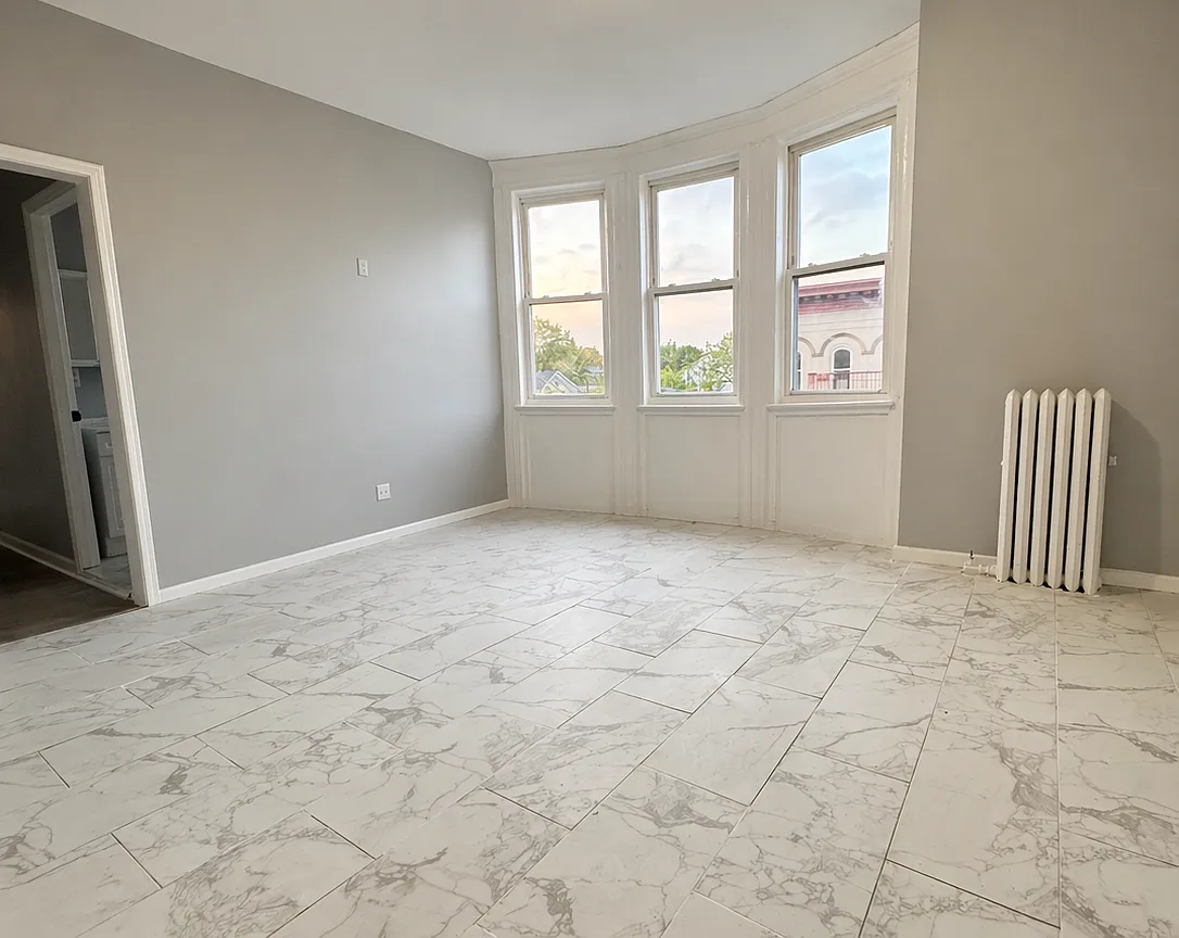 233 Littleton Ave #11 — photo 3 of 14