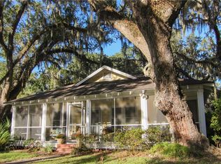 559 Magnolia Ave, Saint Simons Island, GA 31522