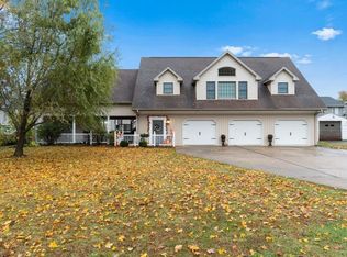 306 S Main St, Chaffee, MO 63740