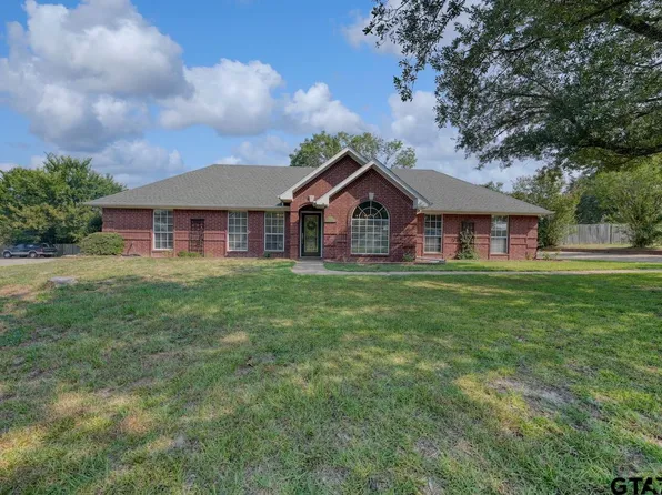 803 Brownwood Cir, Lindale, TX 75771