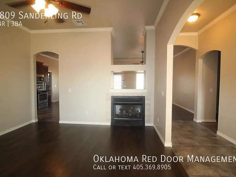 5809 Sanderling Rd — Photo 9