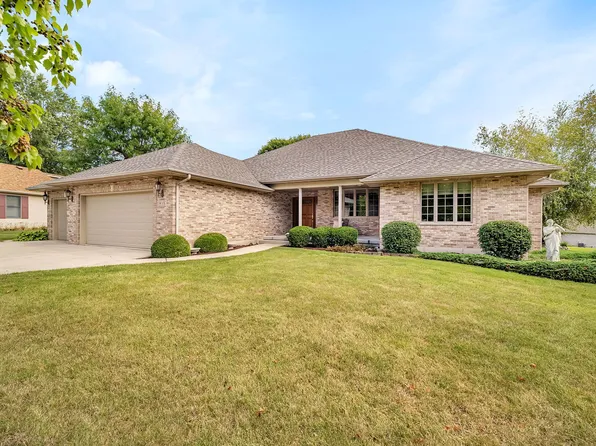 815 Thomas Dr, Morris, IL 60450