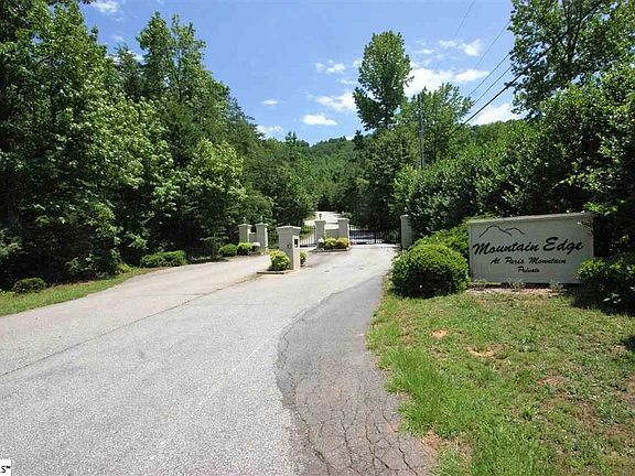 2nd image of 245 Mountain Edge Ct