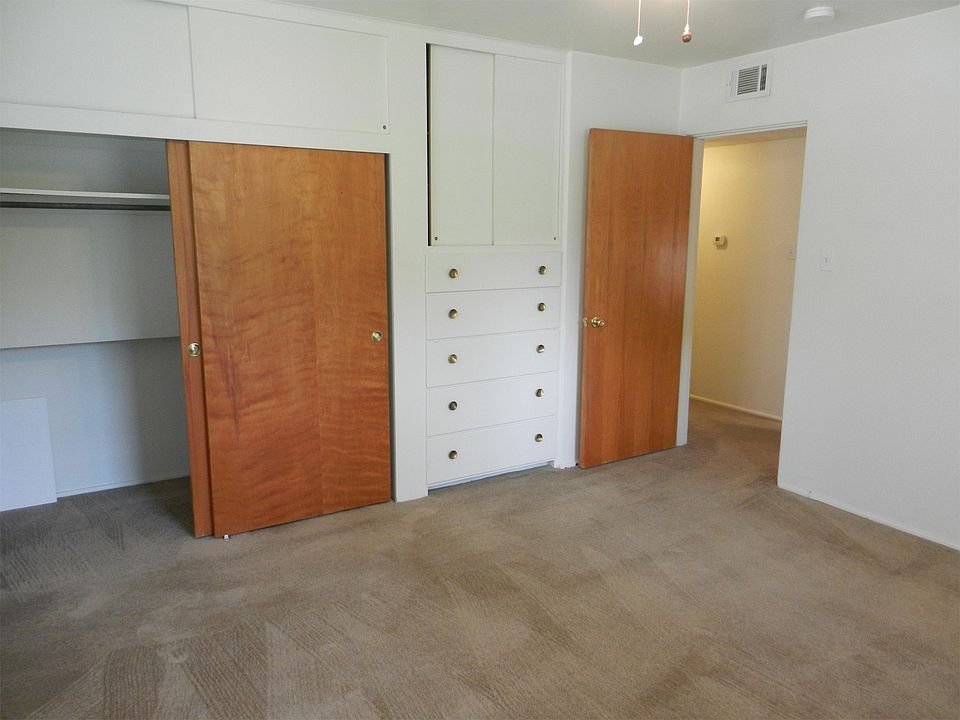 Chenot Place 30 Narcissus Dr Belleville IL Zillow