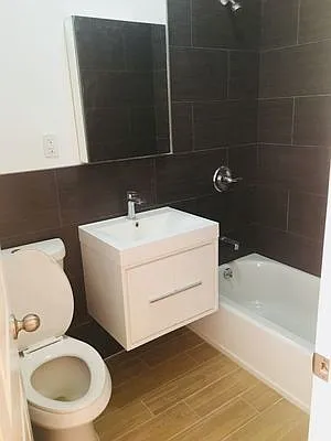 Rented by BIG Management NY | media 16