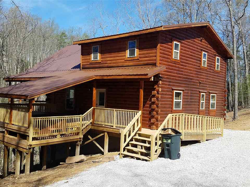 1st image of 395 Lakeside Dr