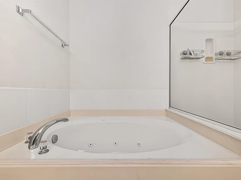 11 Nestlewood Pl — Photo 22