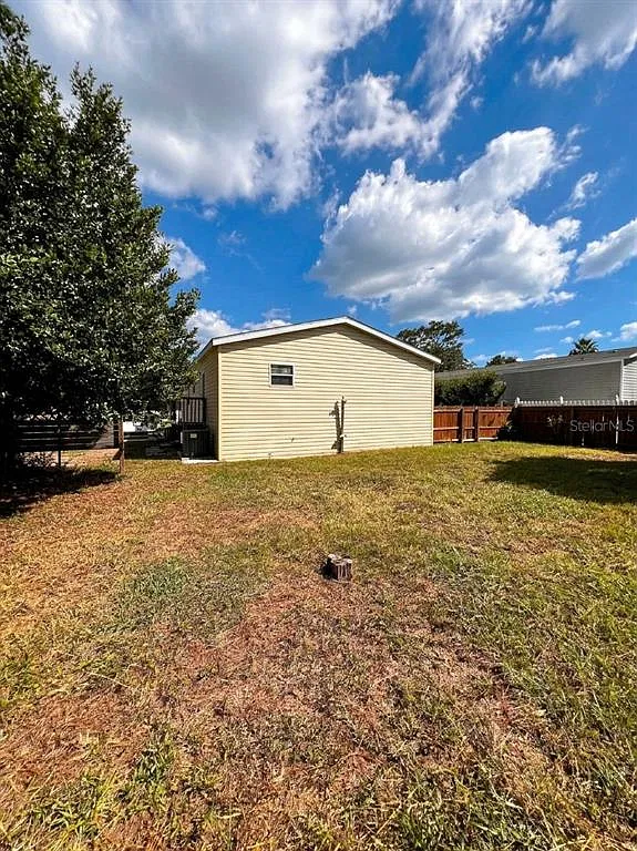 3 bed, 2.0 bath, 1344 sqft, $1,750 — Photo 1