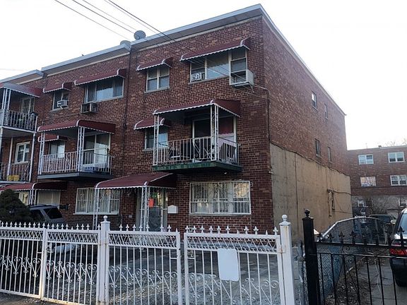 2nd image of 417 Saint Lawrence Ave