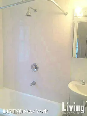 Rented by Living New York | media 22