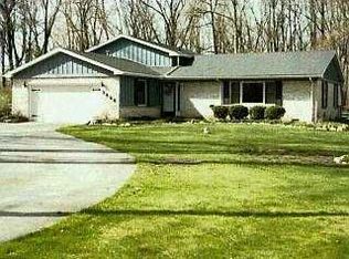 3866 Laplante Rd, Monclova, OH 43542