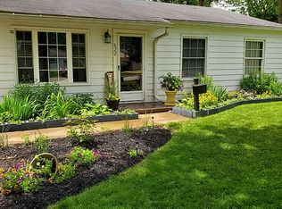 822 N Noble St, Greenfield, IN 46140