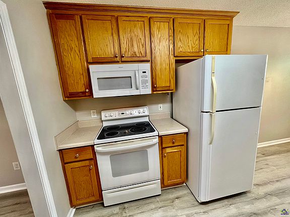 5th image of 246 Katelyn Cir