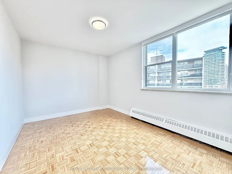 276 Saint George St #809 — Photo 10