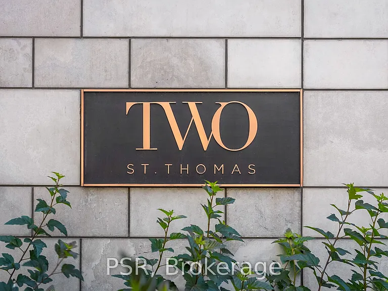 2 Saint Thomas St #2406 — Photo 12