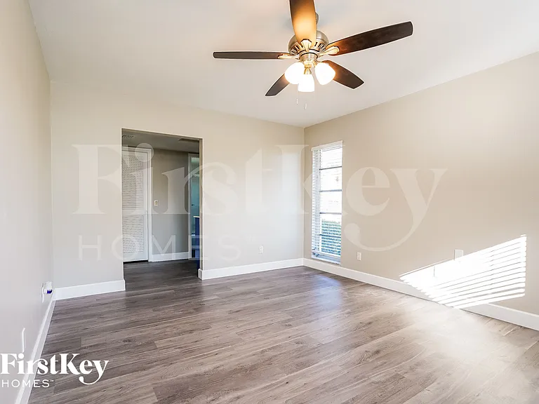 2529 Shelby Pkwy — Photo 9