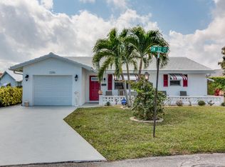 2206 SW 22nd Ave, Boynton Beach, FL 33426