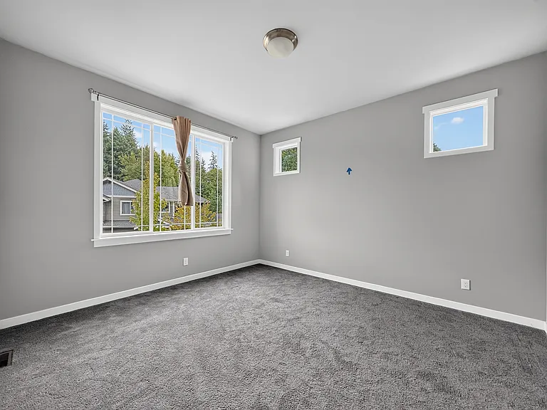 15249 NE Woodland Pl — Photo 18