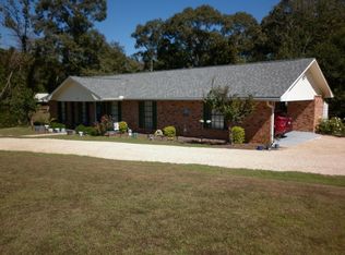 606 Pierce Rd, Columbia, MS 39429