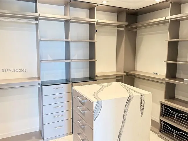 19707 Turnberry Way #18K — Photo 6