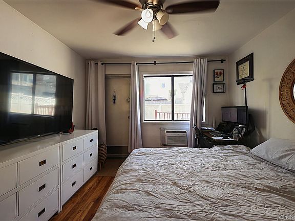 3rd image of 6637A Jay Avenue