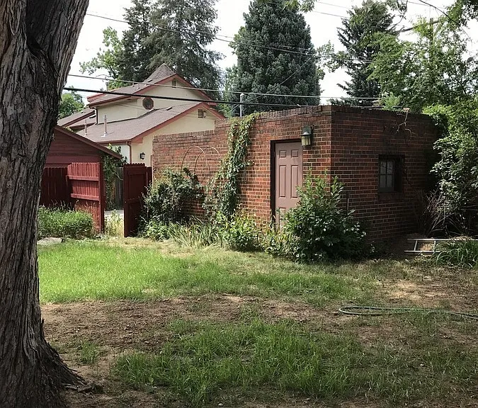 2233 S Saint Paul St — Photo 14