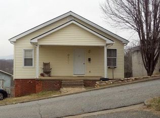 81 Ridge St, Marion, NC 28752