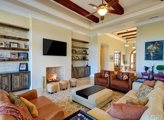 4th image of 41302 Avenida Delores