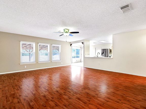 5th image of 6442 Maverick Trail Dr