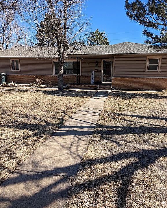1st image of 2210 4th Ave