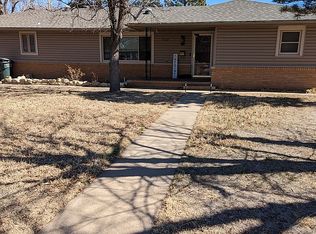 2210 4th Ave, Dodge City, KS 67801