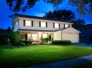 1805 E Apache Ln, Mount Prospect, IL
