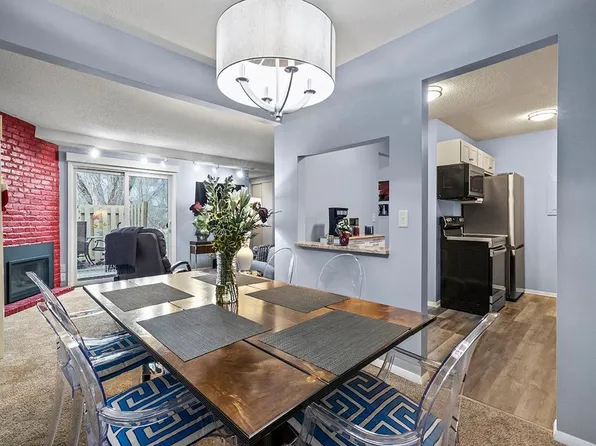 2527 Unity Ave N, Golden Valley, MN 55422