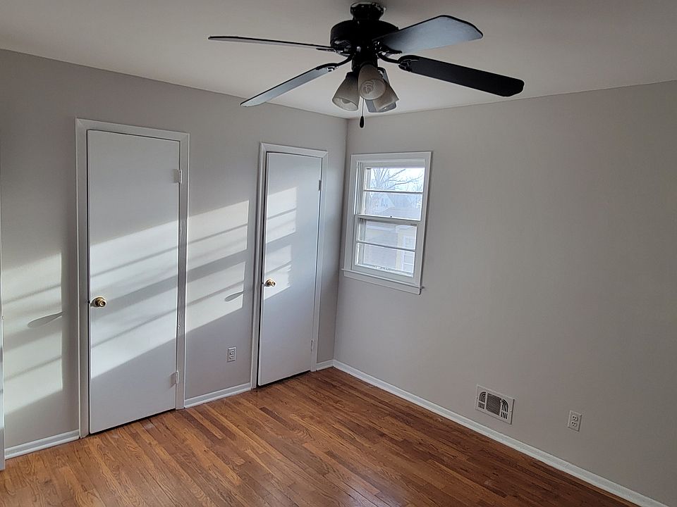BR #1 - Master 2 closets