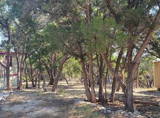 133 Lakeshore Ct, Bandera, TX 78003