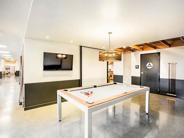 Ansel — Photo 6