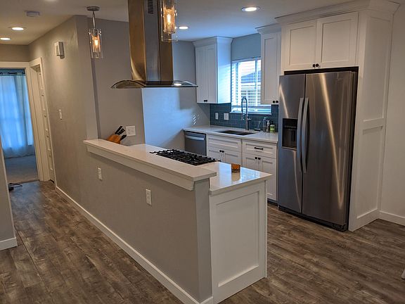 4th image of 10702 Barnhill Dr