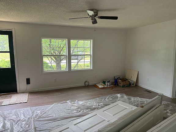 4th image of 6535 S 375 W