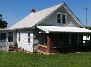 836 S Riceville Rd, Birdseye, IN 47513