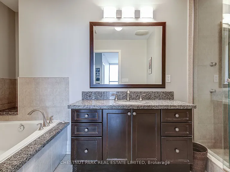 2 Fieldway Rd #Penthouse 05 — Photo 25