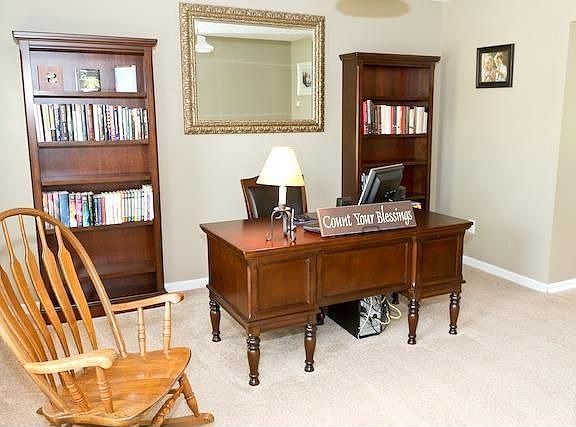 4th image of 2026 Westborough Dr