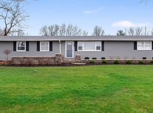 2410 Collins Rd, Oswego, IL 60543