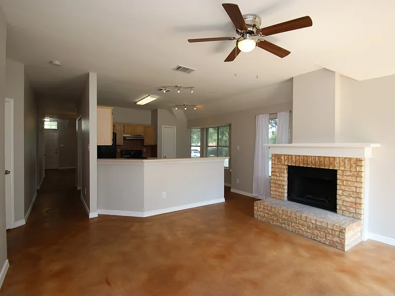 12400 Captain Hopkins Cv — Photo 10