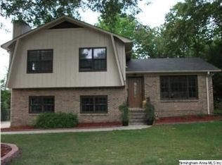 617 Valley View Dr, Pelham, AL 35124