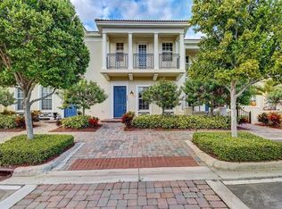 862 NW 83rd Ln, Boca Raton, FL 33487