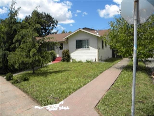 For Sale: 1926 Carlson Blvd., Richmond, CA 94804